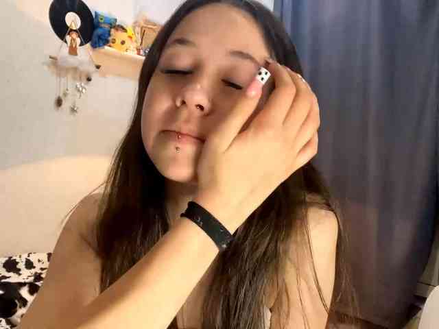 GiuseppinaJemmott webcam