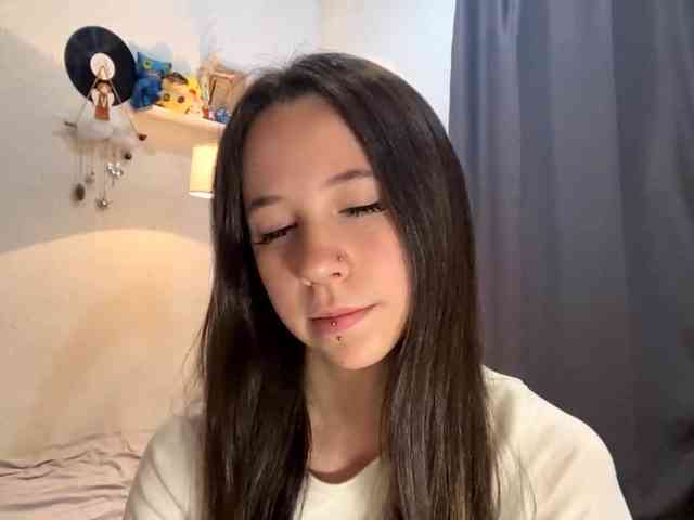 GiuseppinaJemmot... Live Webcam on BongaCams