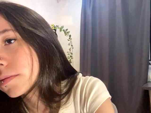 GiuseppinaJemmott webcam