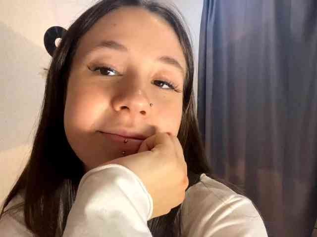 GiuseppinaJemmott webcam