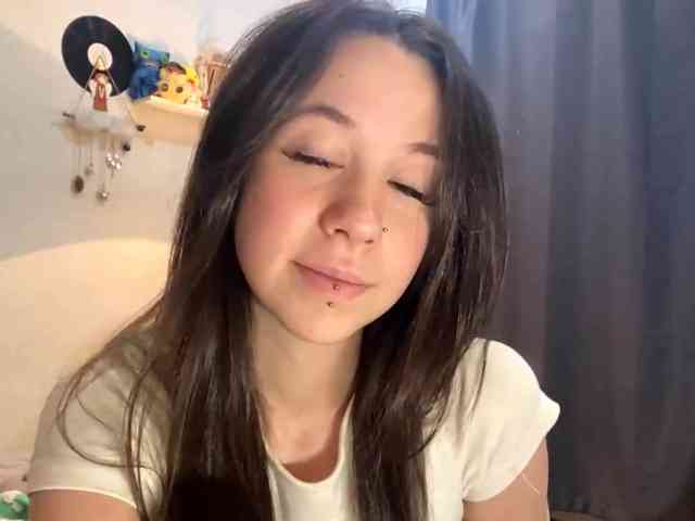 GiuseppinaJemmot... Live Webcam on BongaCams