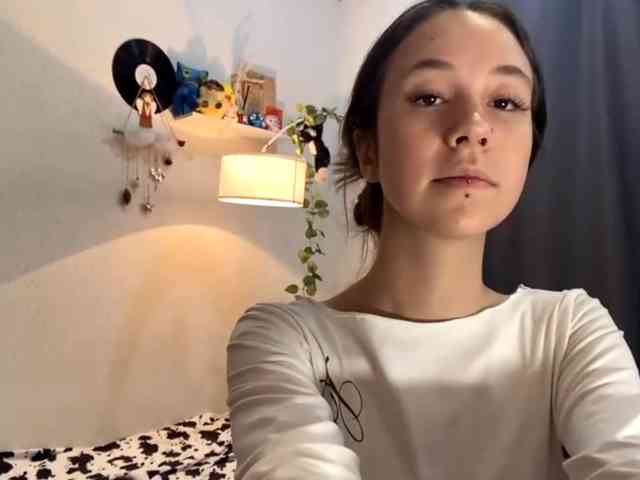 GiuseppinaJemmott webcam