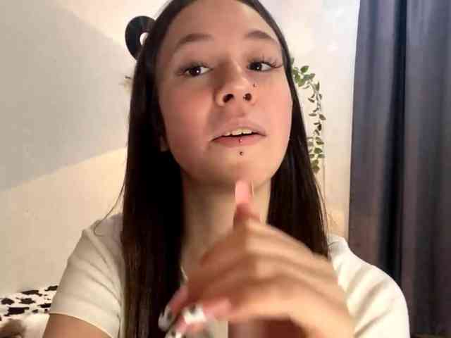 GiuseppinaJemmott webcam