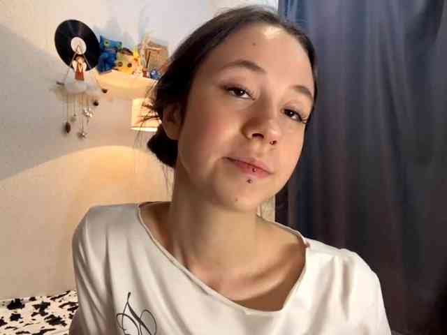 GiuseppinaJemmott webcam
