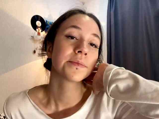 GiuseppinaJemmott webcam