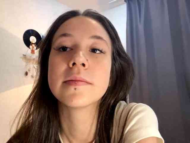 GiuseppinaJemmott webcam