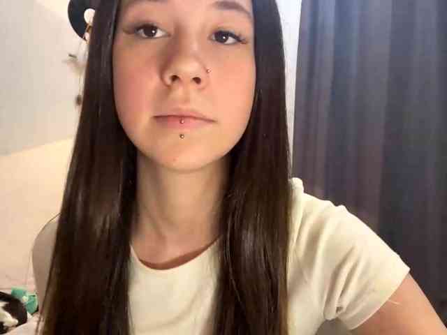 GiuseppinaJemmott webcam