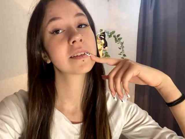 GiuseppinaJemmott webcam