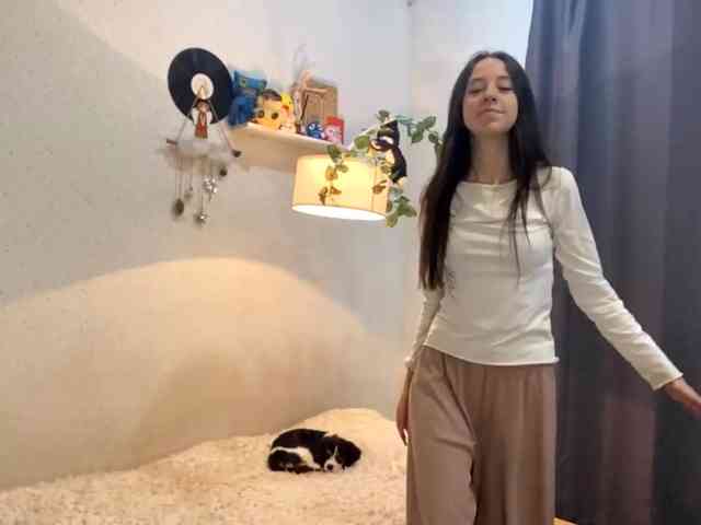 GiuseppinaJemmott webcam