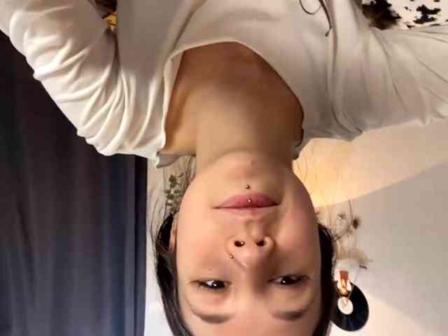 GiuseppinaJemmott webcam