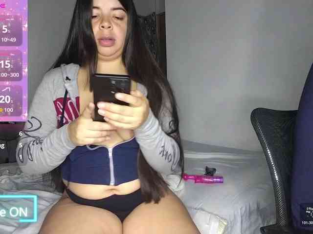 DiosaXBlack webcam