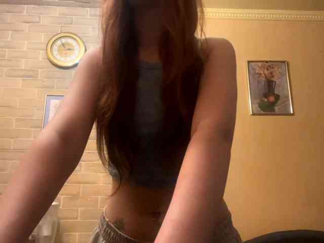 Modelo: CherrieHickory