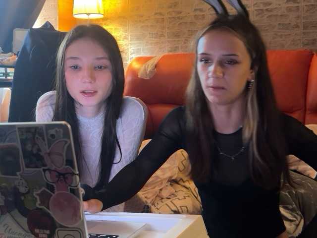 Sof-Seny4ka live cam on BongaCams