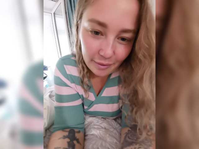 Rihashaia, 26 y/o - Live Cam on BongaCams