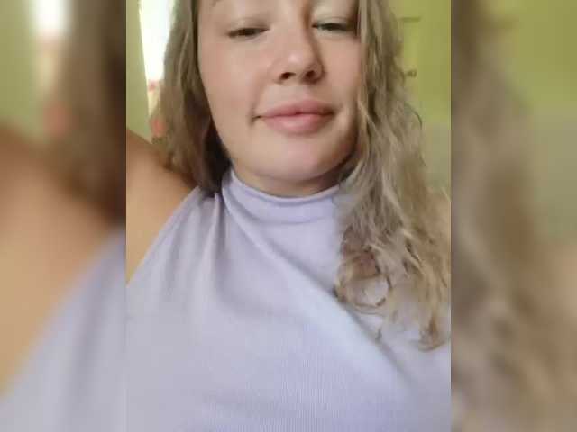 Rihashaia live cam on BongaCams