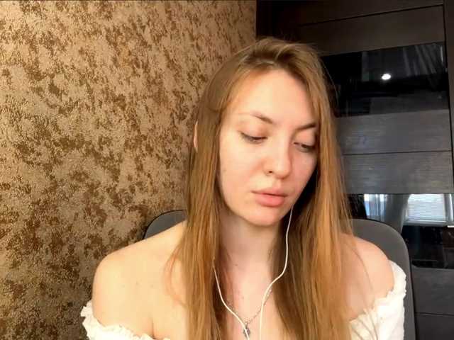 MyrticeDollen live cam on BongaCams