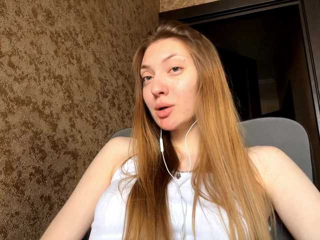 MyrticeDollen live cam on BongaCams