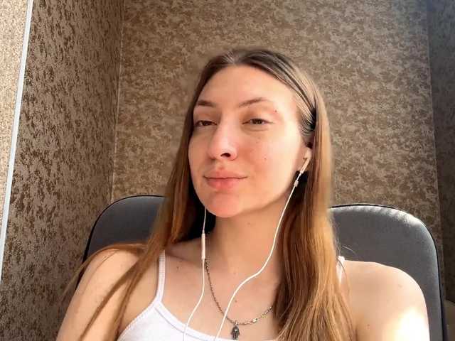 MyrticeDollen live cam on BongaCams