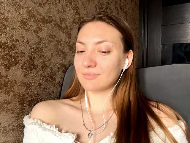 MyrticeDollen live cam on BongaCams