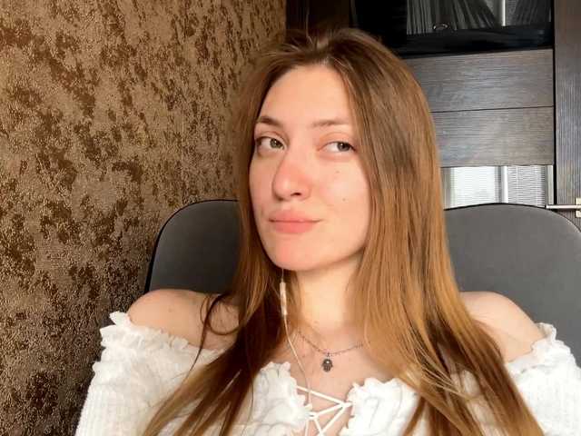 MyrticeDollen live cam on BongaCams