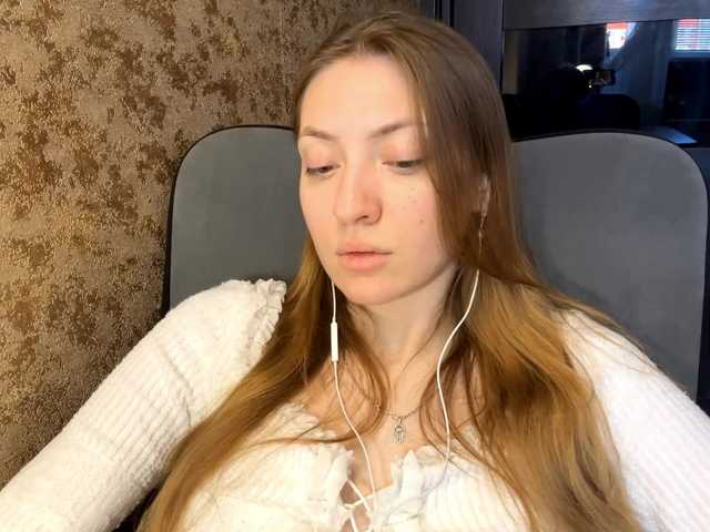 MyrticeDollen live cam on BongaCams