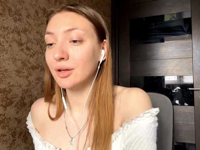 MyrticeDollen live cam on BongaCams