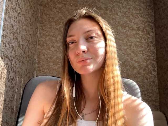 MyrticeDollen live cam on BongaCams