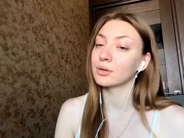 MyrticeDollen live cam on BongaCams