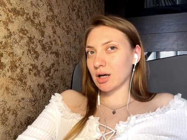 MyrticeDollen webcam