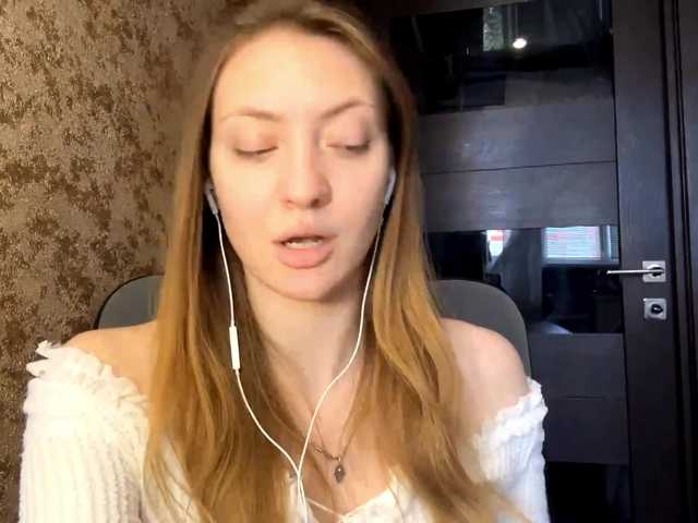MyrticeDollen live cam on BongaCams