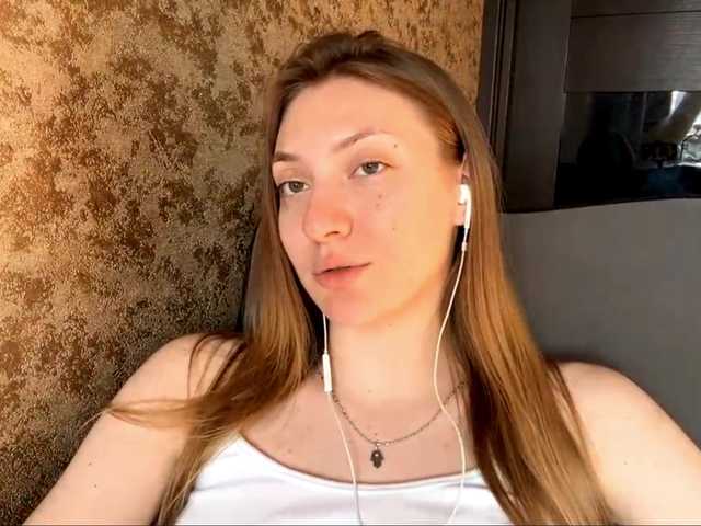 MyrticeDollen live cam on BongaCams