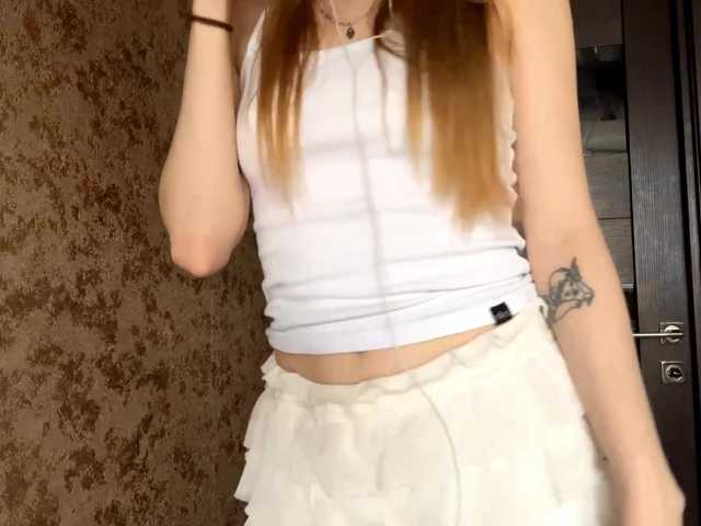 MyrticeDollen live cam on BongaCams