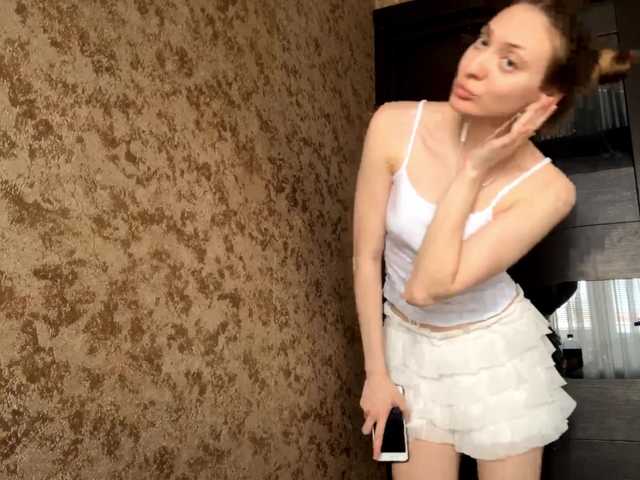 MyrticeDollen live cam on BongaCams