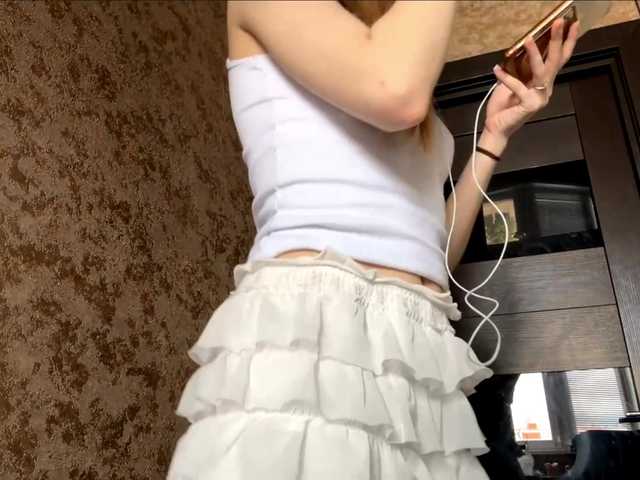 MyrticeDollen live cam on BongaCams