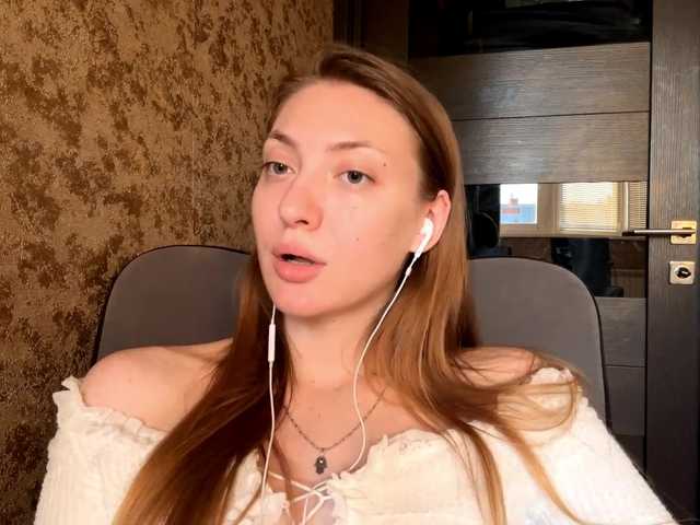 MyrticeDollen live cam on BongaCams