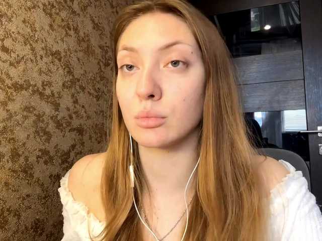 MyrticeDollen live cam on BongaCams