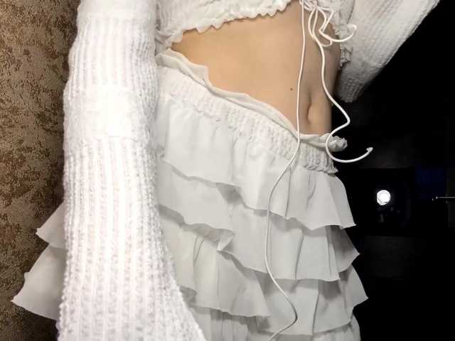 MyrticeDollen live cam on BongaCams