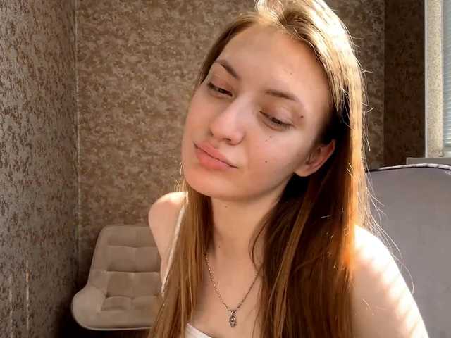 MyrticeDollen live cam on BongaCams