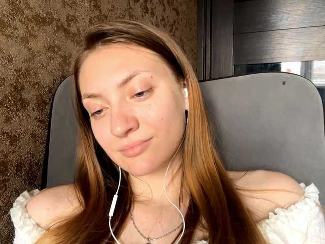 MyrticeDollen live cam on BongaCams