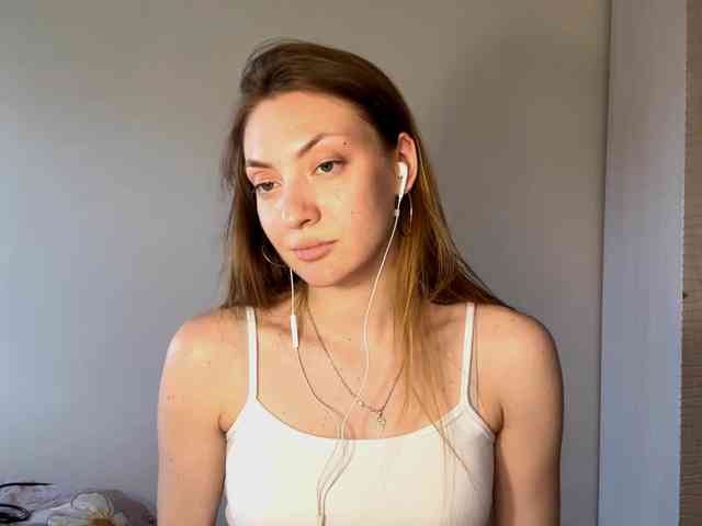 MyrticeDollen webcam