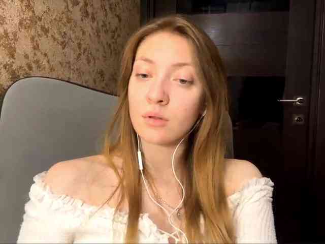 MyrticeDollen webcam