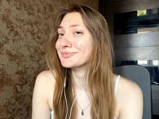 MyrticeDollen webcam