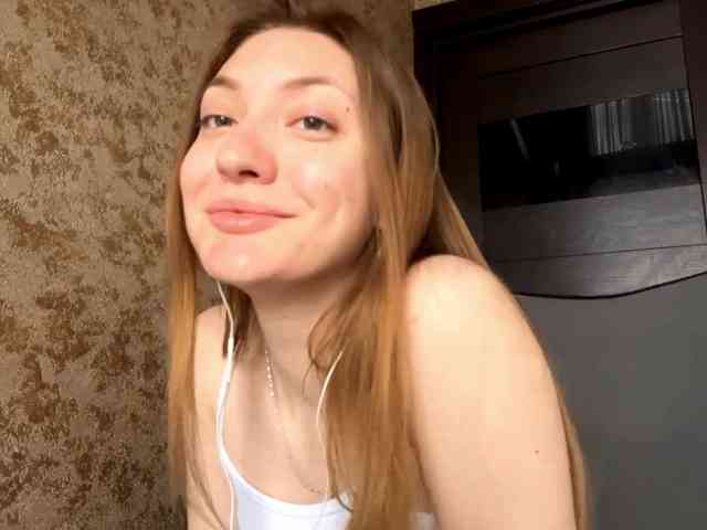 MyrticeDollen webcam