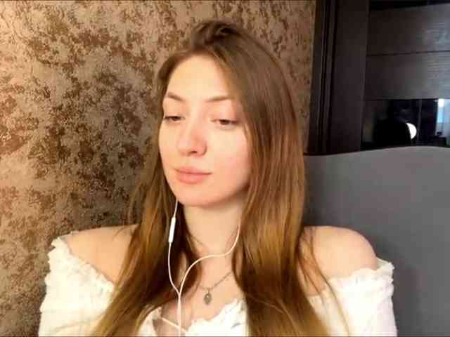MyrticeDollen webcam