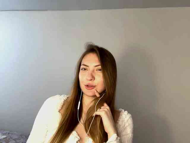 MyrticeDollen webcam