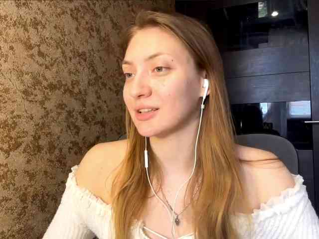 MyrticeDollen webcam
