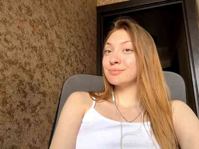 MyrticeDollen webcam