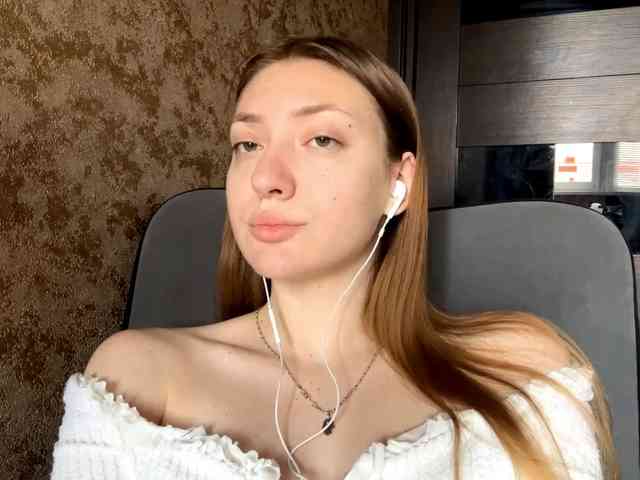 MyrticeDollen webcam
