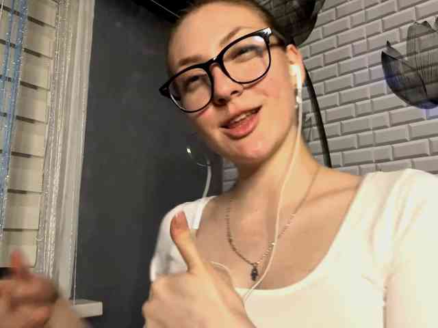 MyrticeDollen webcam