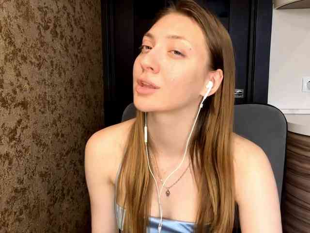 MyrticeDollen webcam